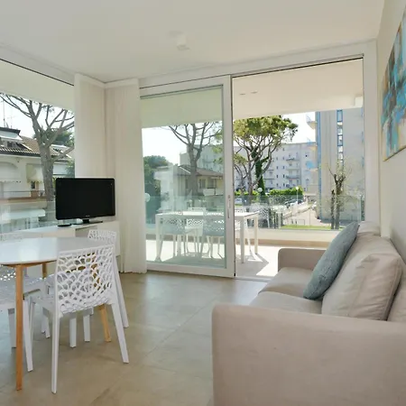 아파트 Moderno 3 Con Piscina Piazza Aurora *